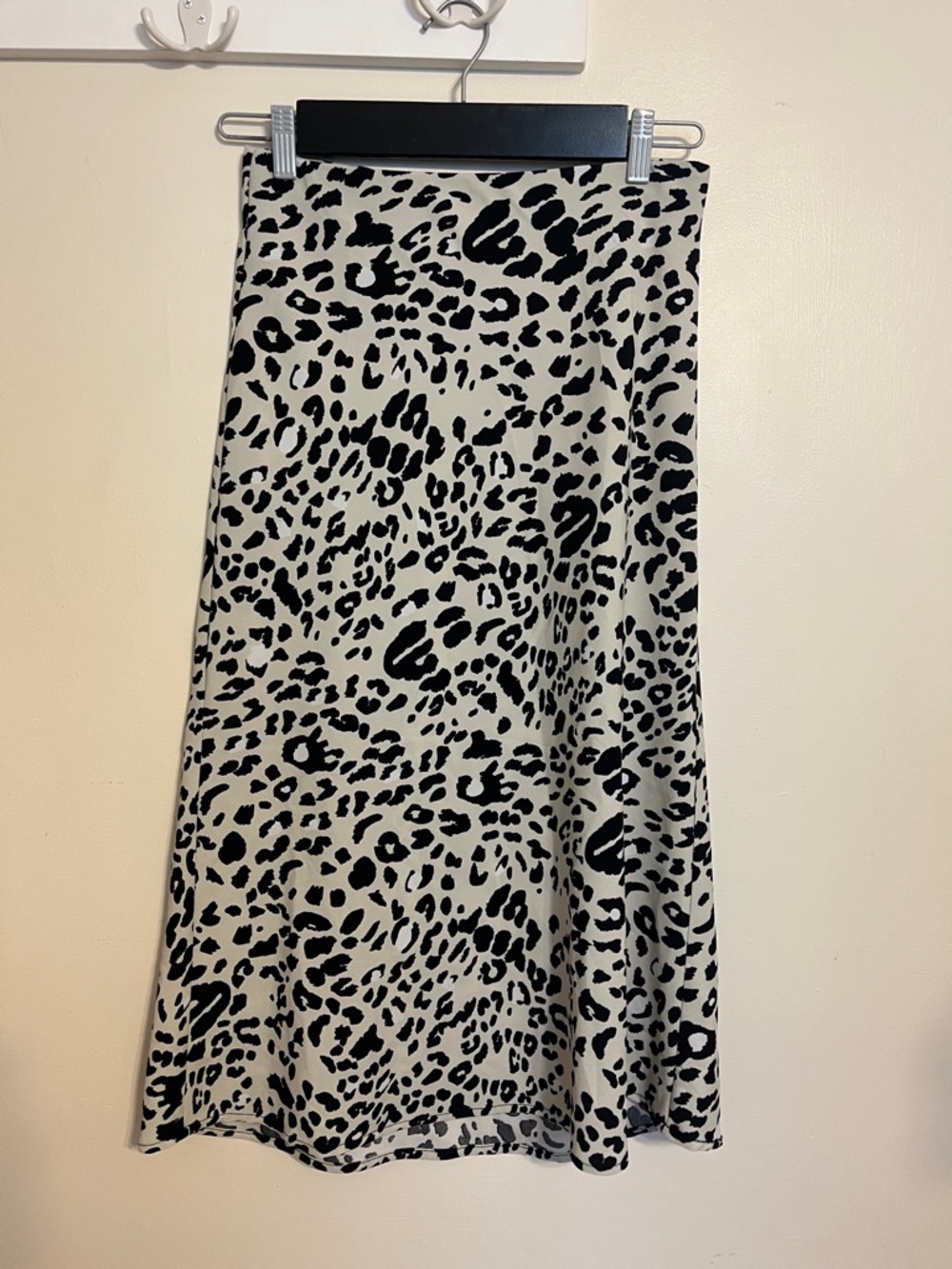 Rachel Zoe Black and Cream Leopard A-Line Midi Skirt